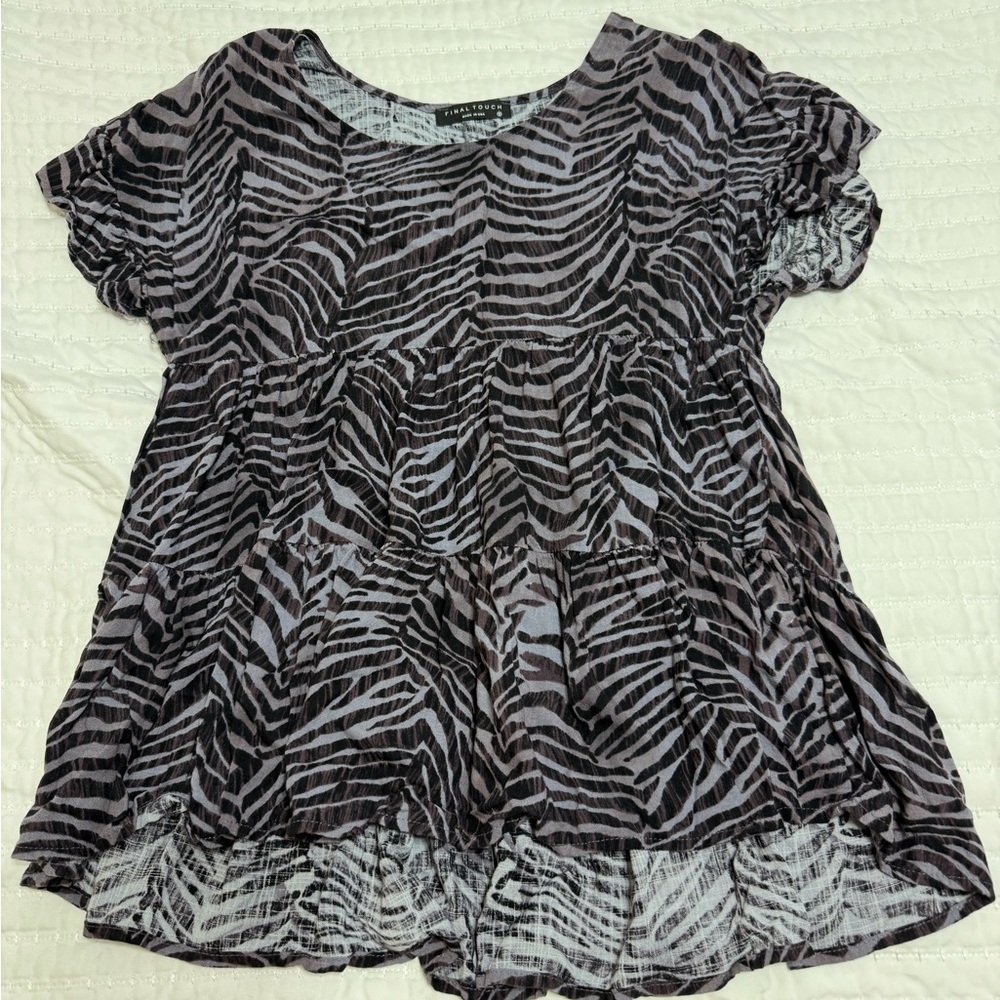 Final Touch Monochrome Animal Print Blouse